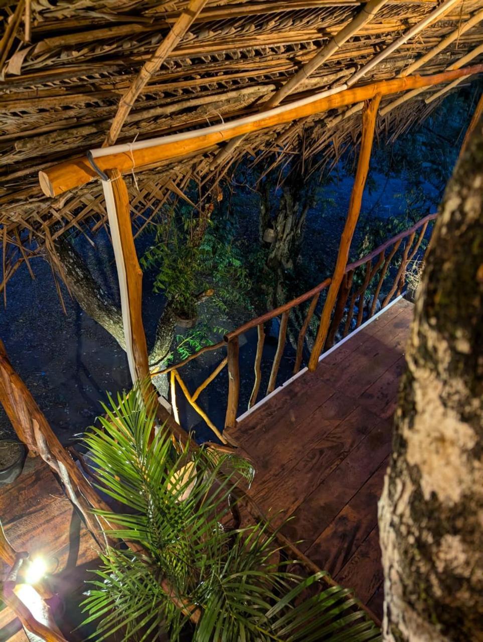 Atha Tree House Lodge Habarana