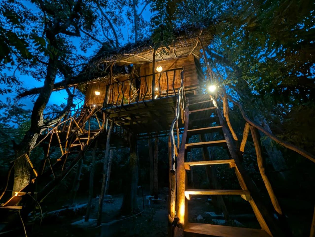 Lodge Atha Tree House Habarana